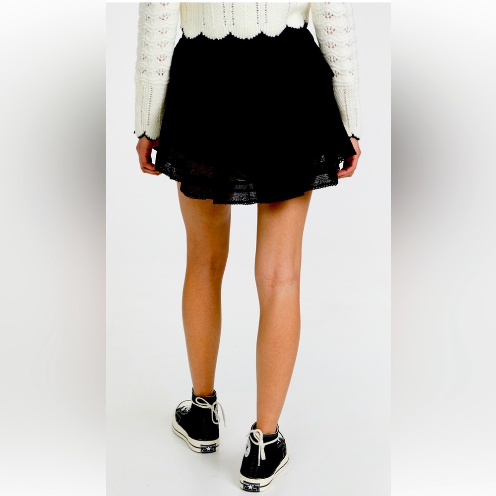 Loveshackfancy black ruffle size L